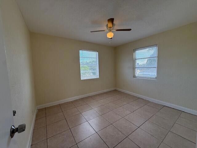 Building Photo - 1913 Division Ave