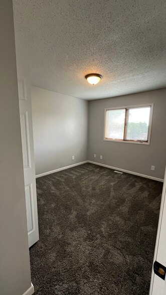 Building Photo - 2206 S Holt Ave