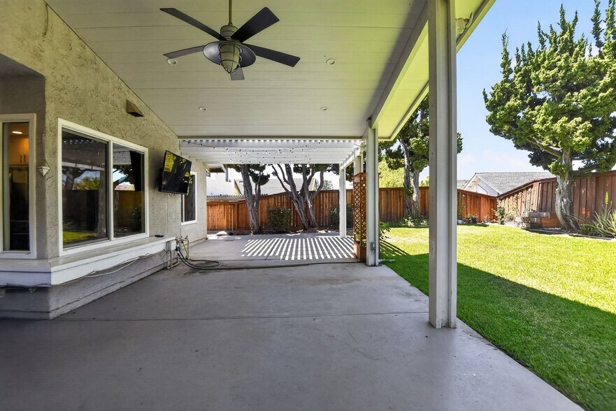 Building Photo - 2173 Arbor Cir