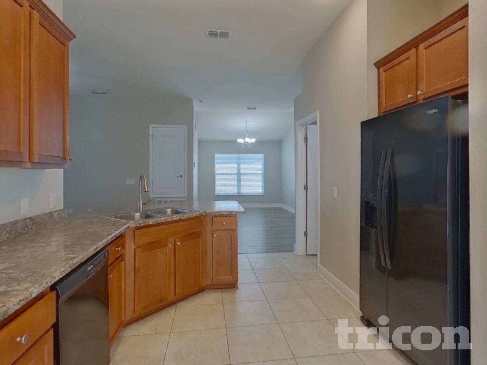 Building Photo - 387 Buchannan Dr