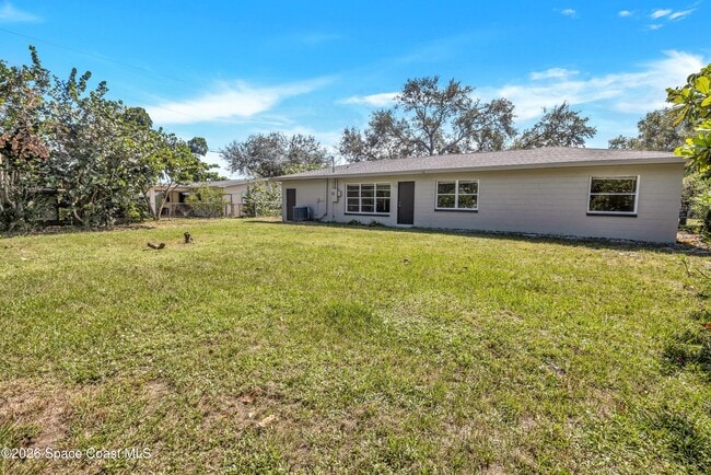 Building Photo - 644 Nida Dr