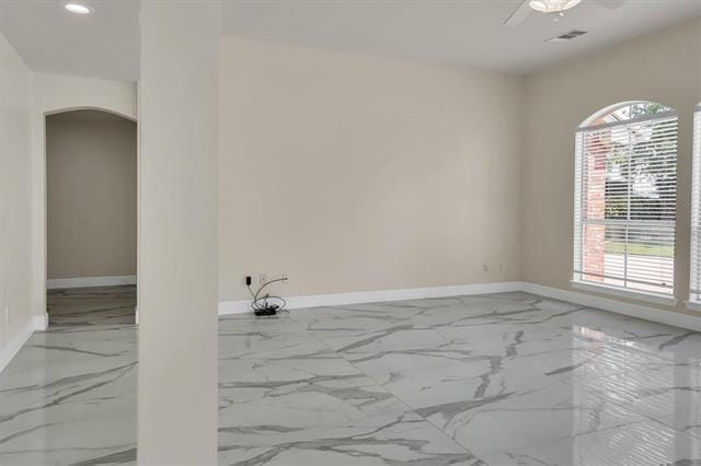 Building Photo - 422 Willet Dr