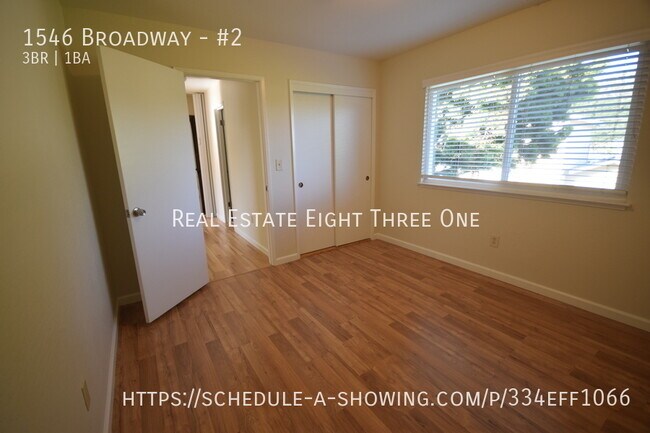 Building Photo - 1546 Broadway-#2