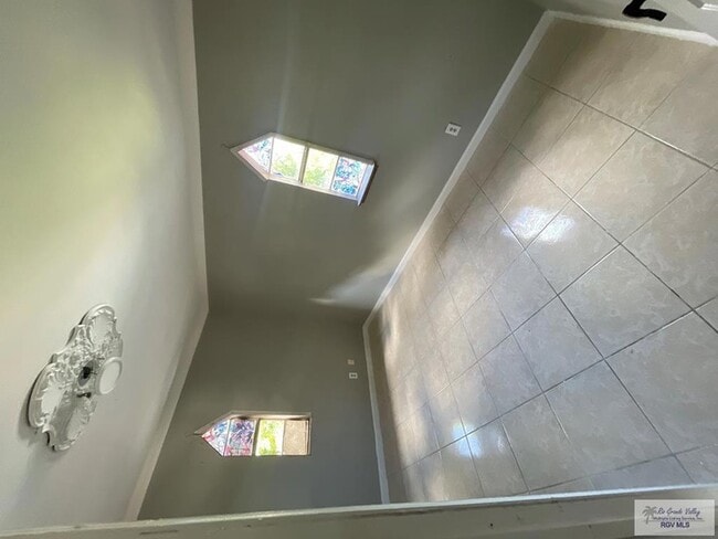 Building Photo - 1169 Calle Galaxia