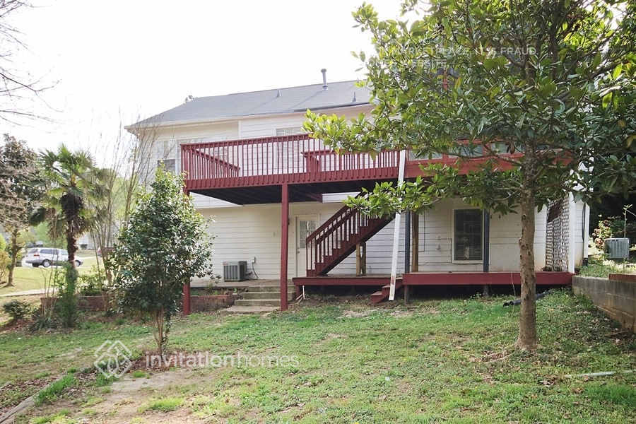 Building Photo - 320 Ashland Manor Dr