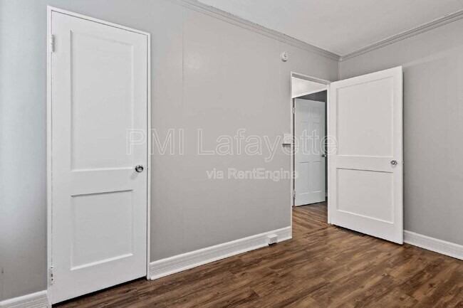 Building Photo - 618 S 18th St