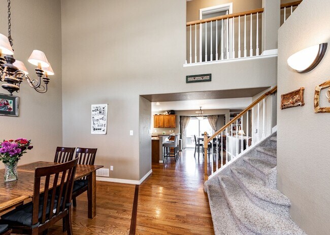 Building Photo - Fabulous 6 bedroom + office D20 Home with ...