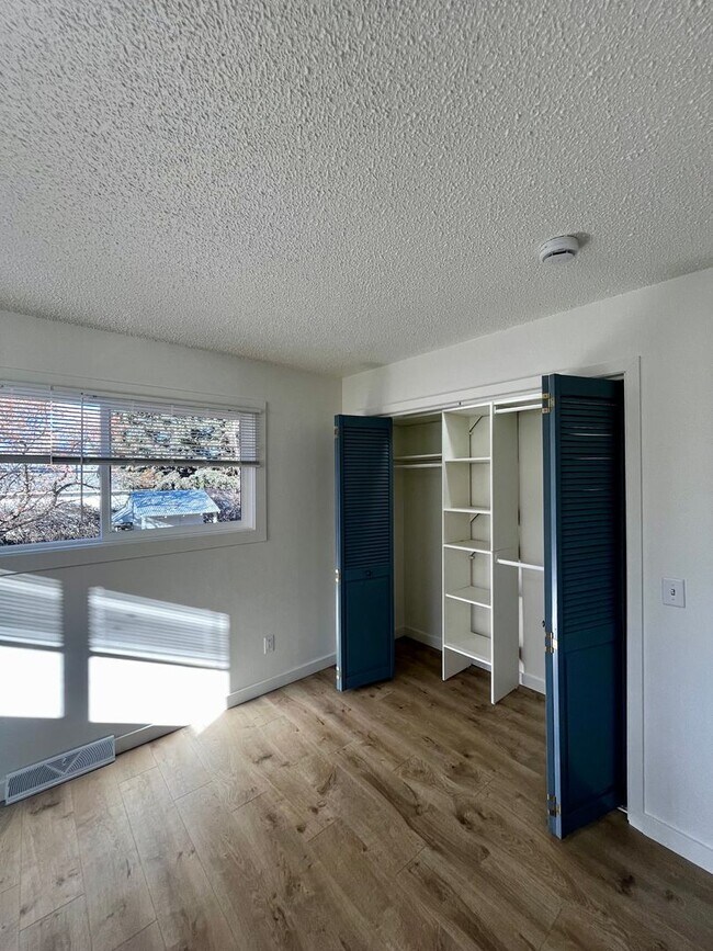 Building Photo - Fully Renovated 4-Bedroom Home, Plus an Office in Prime Bozeman Location