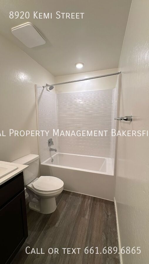 Building Photo - 8920 Kemi St