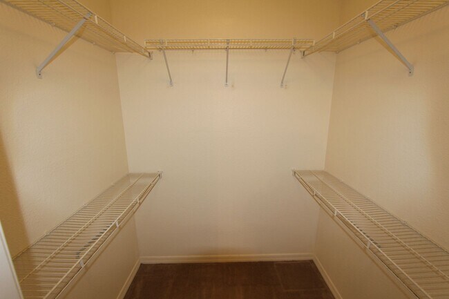 Building Photo - Spacious 2BR Summit Park Condo | Private Balcony + Second-Floor Living