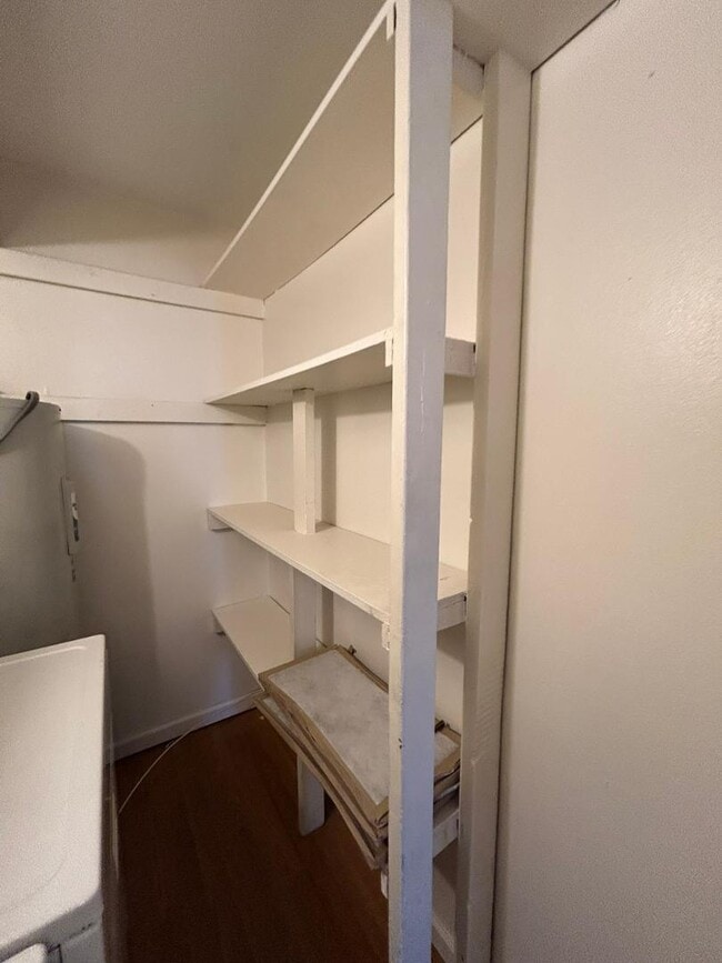 Building Photo - 1851 E University Dr