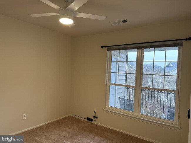 Building Photo - 1550 Spring Gate Dr.