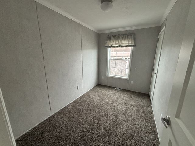 Building Photo - 1232 Maplewood Dr