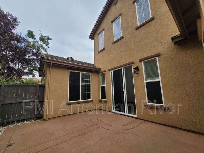 Building Photo - 4265 Thalia Way