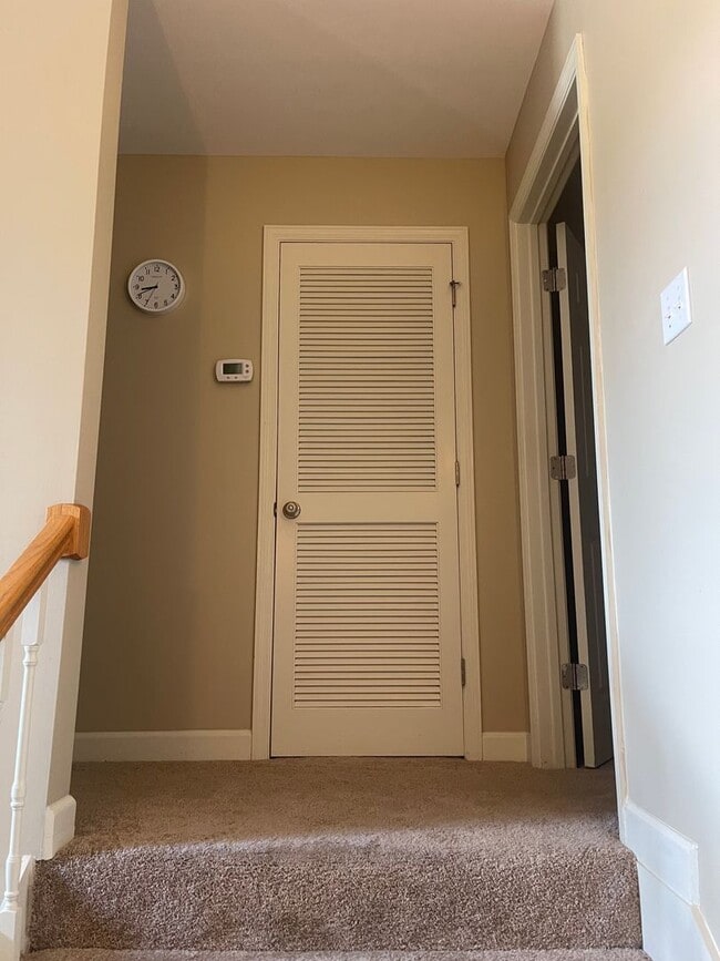 Building Photo - Eagle Landing Townhome