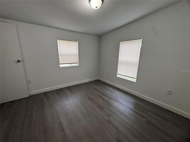 Building Photo - 1001 NE 77th St