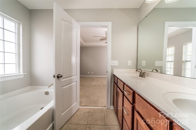 Building Photo - 5470 Allison Ln