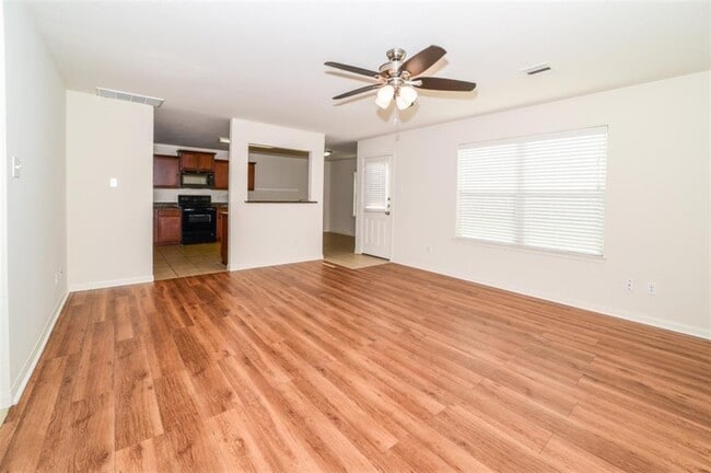 Building Photo - 20534 Marker Ridge Dr