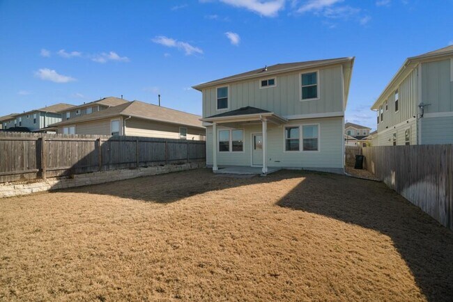 Building Photo - 205 Guemal Rd