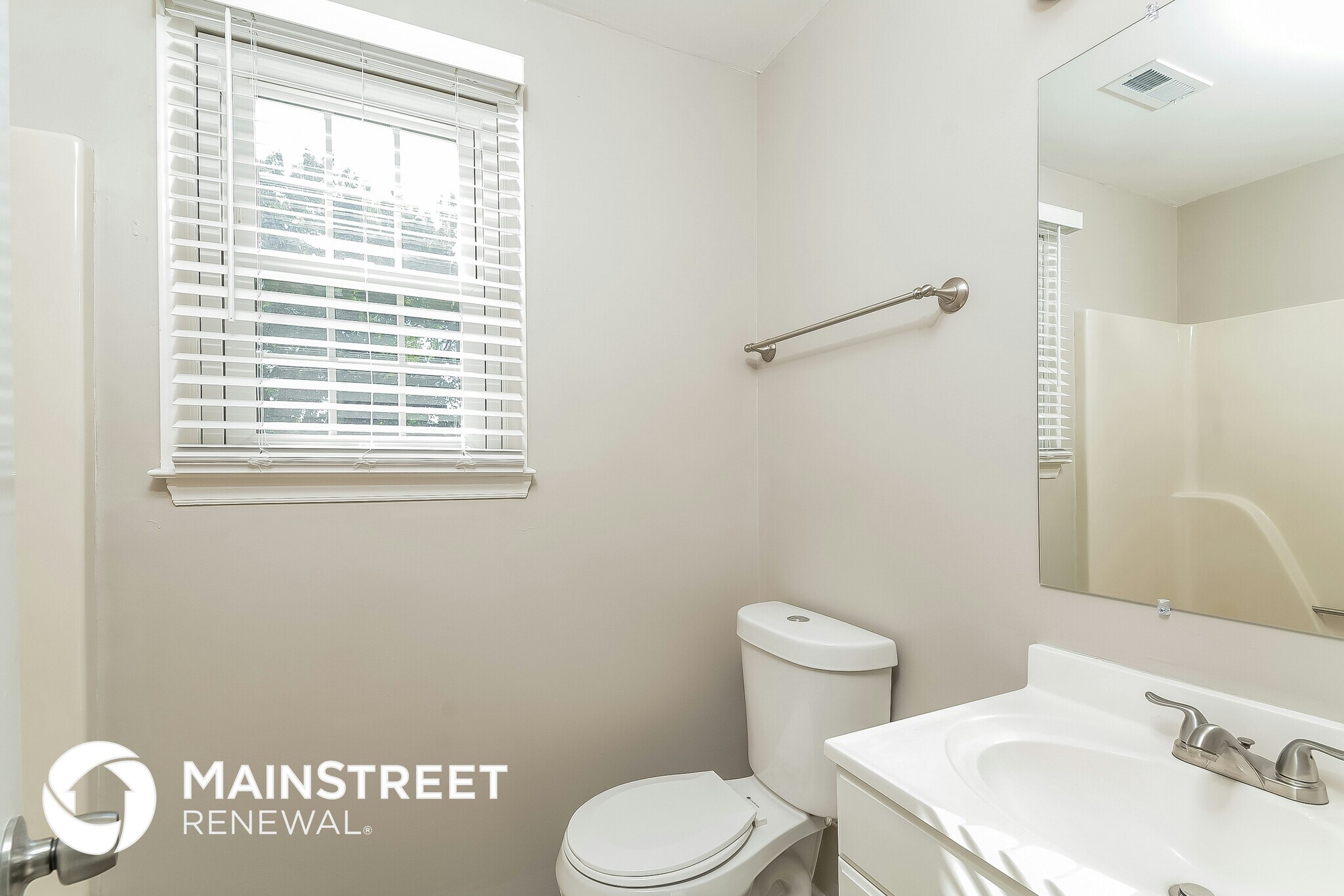 Building Photo - 6208 Degrace Dr