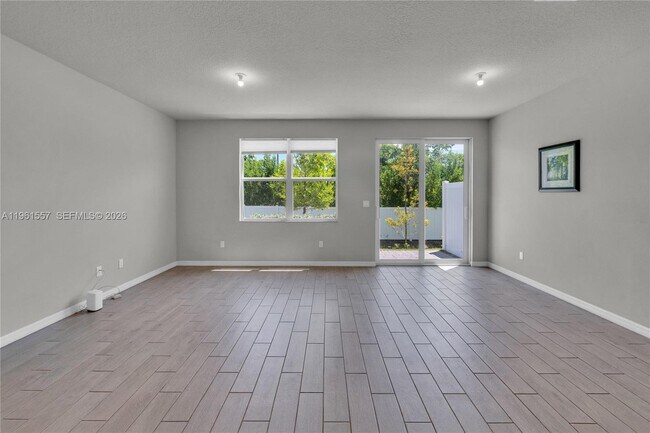 Building Photo - 3506 Joshua Tree St