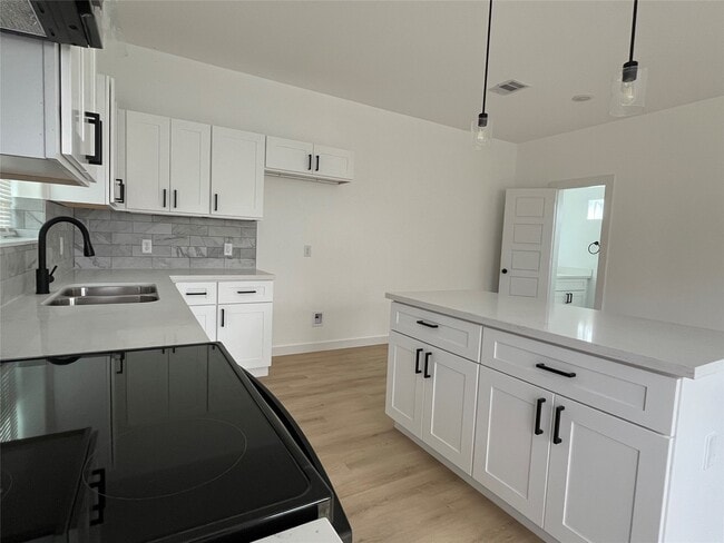 Building Photo - 8603 Wileyvale Rd