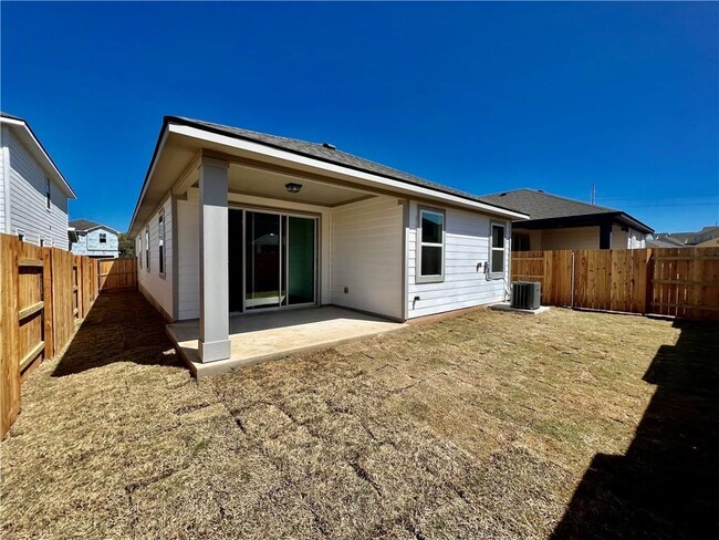 Building Photo - 161 Fluttermill Loop