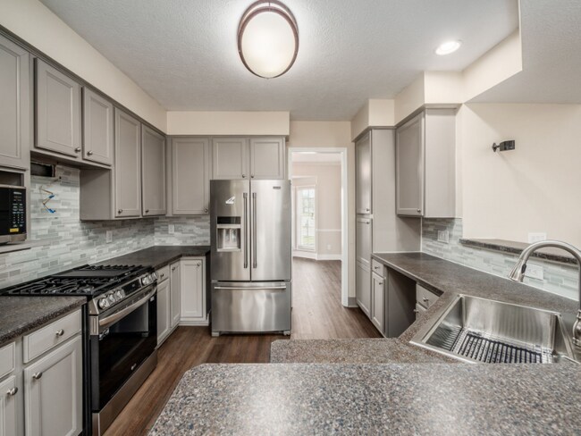 Building Photo - 7302 Claddaugh Ln