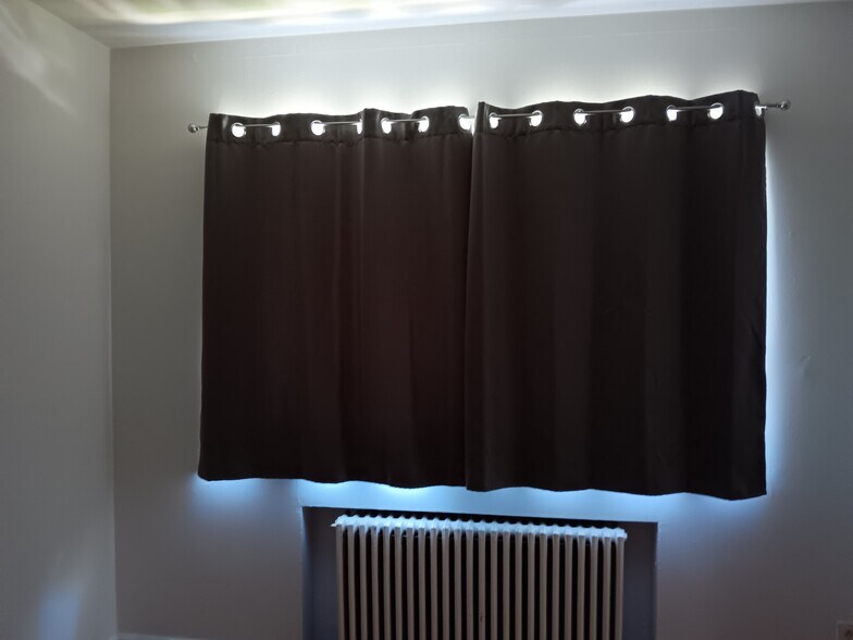 Curtains For Front Windows - 4753 Rapid Run Rd
