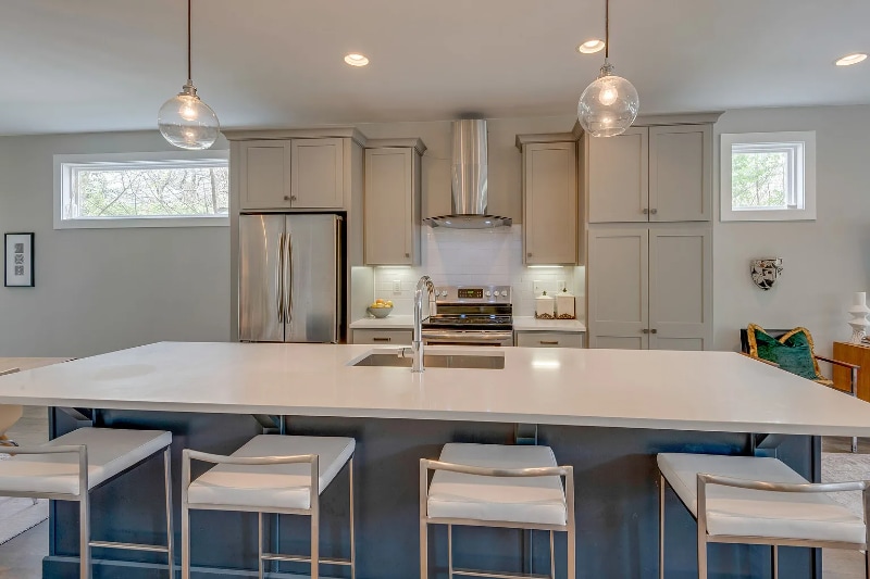 Building Photo - 312 Prince Ave