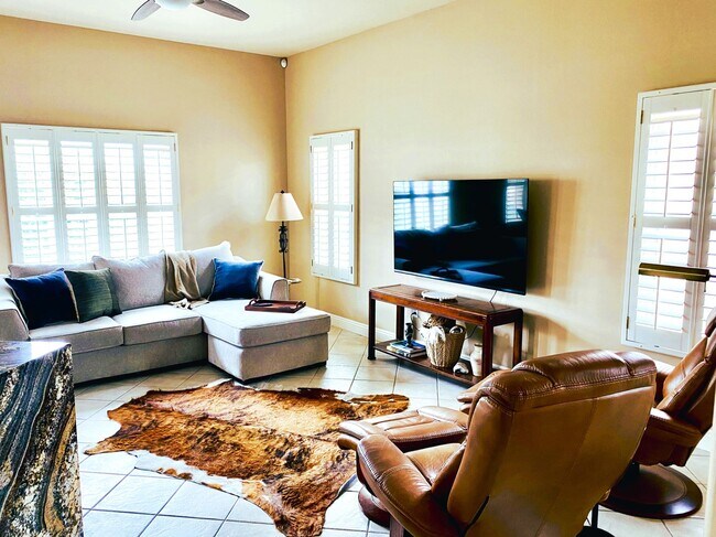 Building Photo - 5177 W Navajo Mesa Pl