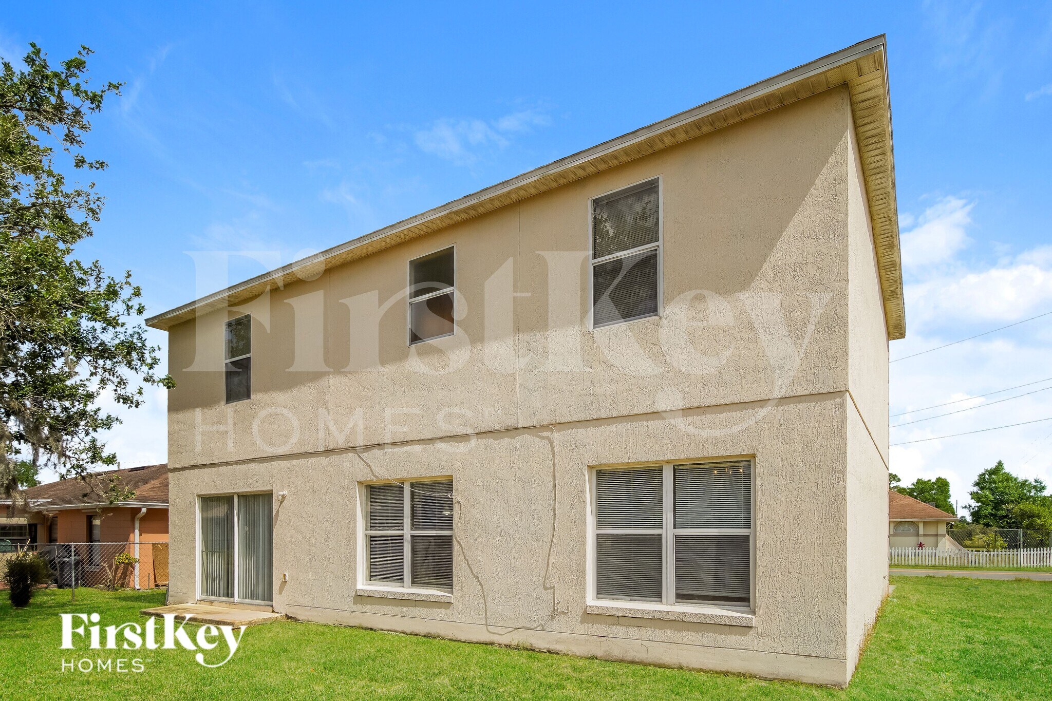 Building Photo - 660 Floridian Dr