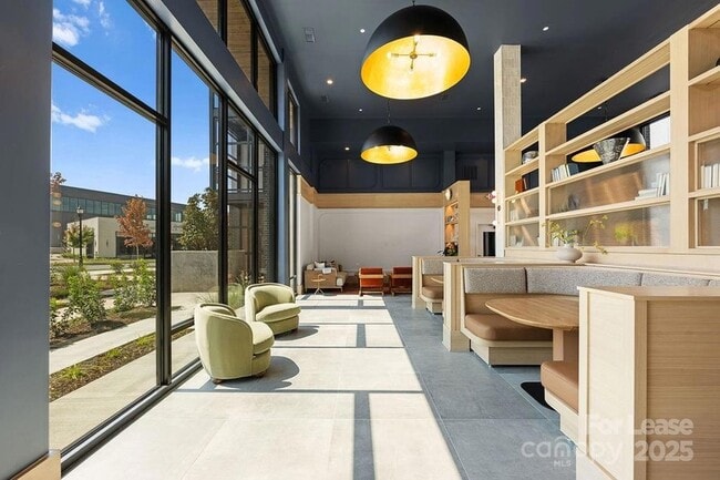 Building Photo - 4101 Raleigh St