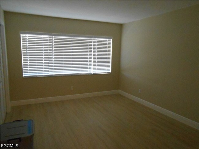 Building Photo - 357 Joel Blvd