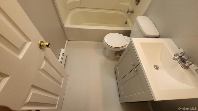 Building Photo - 40 Haviland Rd