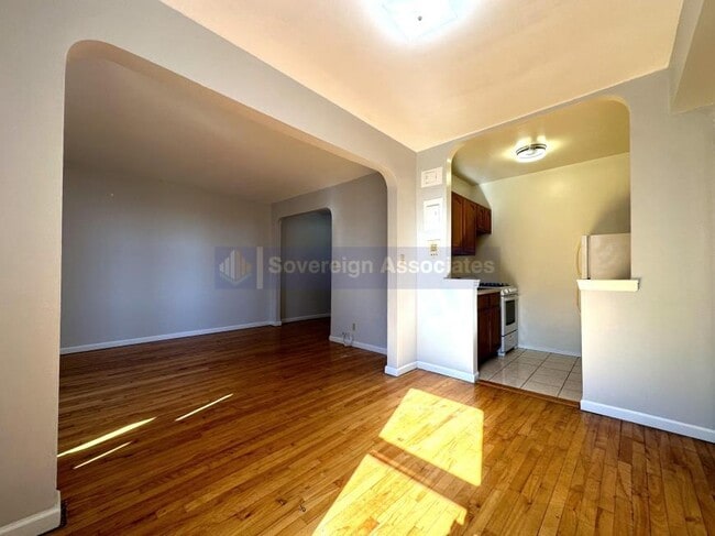 Building Photo - 0 bedroom in BRONX NY 10463