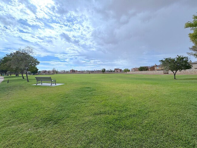 Building Photo - 14193 Patriot Point Dr