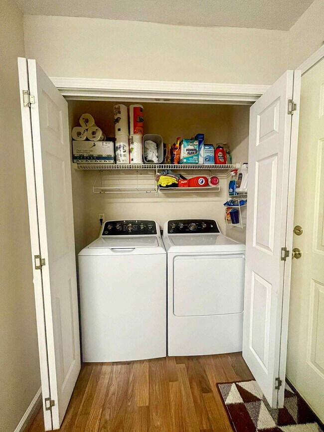 Building Photo - 19 Avocet Way