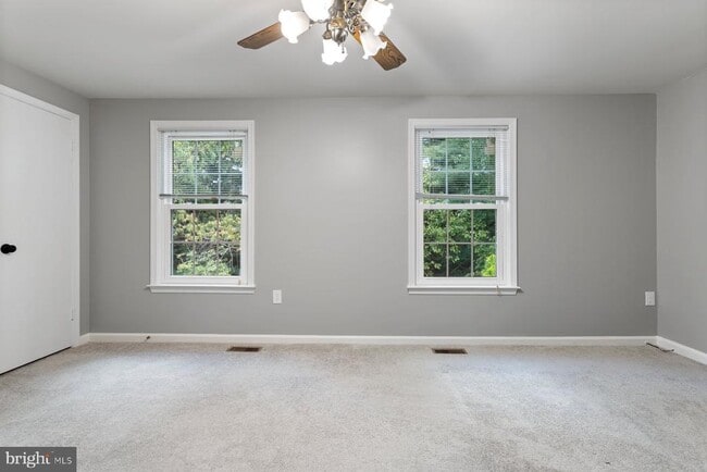 Building Photo - 10603 Tuppence Ct