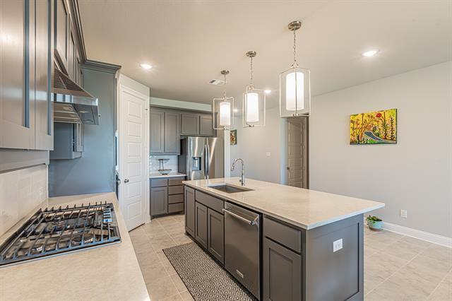 Building Photo - 1224 20th St