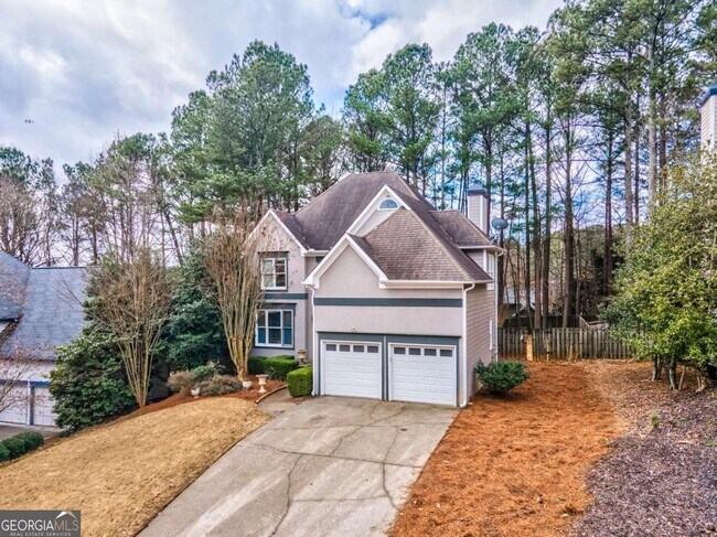 Building Photo - 2011 Town Lake Hills W