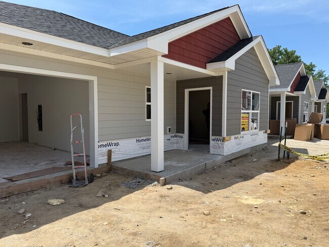 Building Photo - Pre-Leasing Now: Buffalo Ridge Townhomes | 2 Bed, 2 Bath, Attached Garage