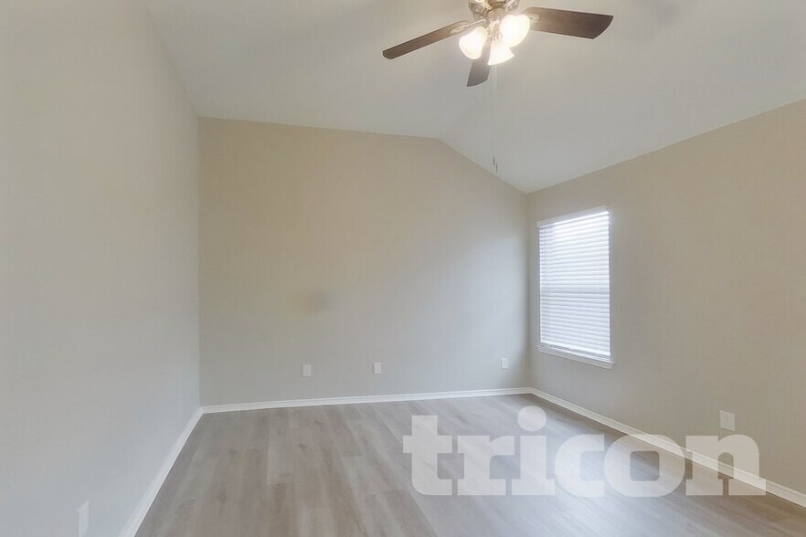 Building Photo - 1727 Oneal St