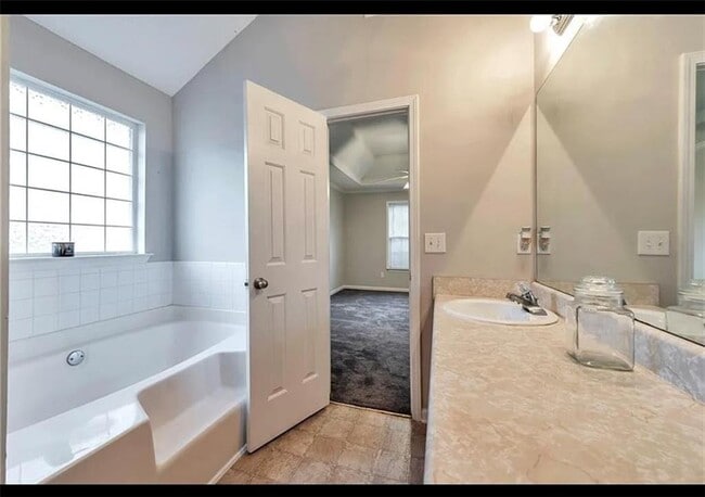 Building Photo - 5285 Bridle Point Pkwy