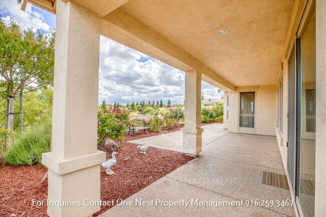 Building Photo - 2 bedroom, 2 bathroom + Casita in Sun City Lincoln Hills