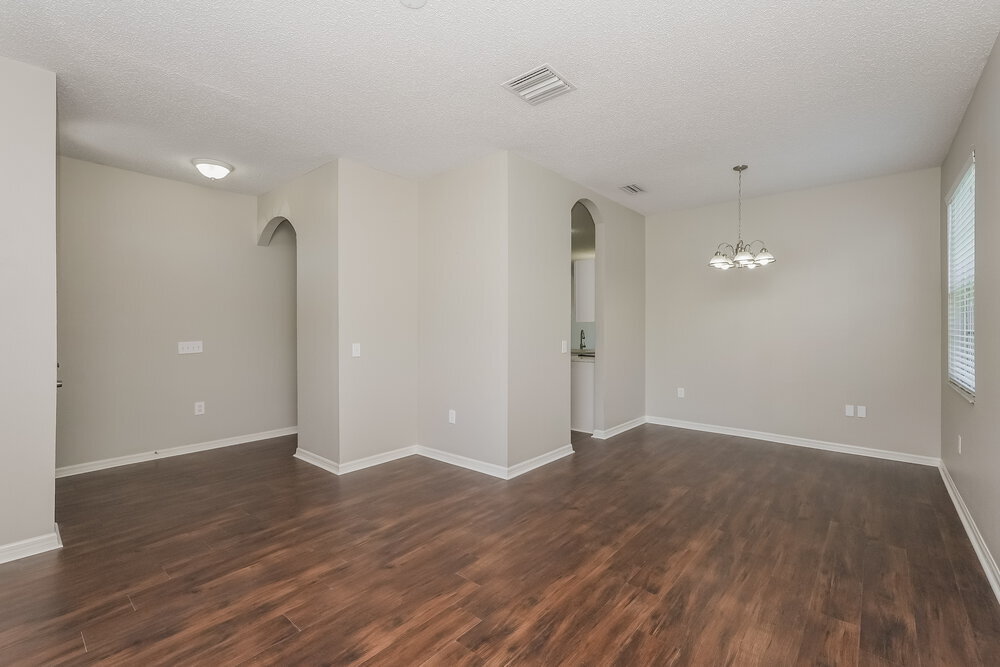 Building Photo - 10349 Tecoma Dr