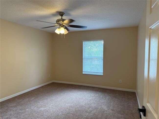 Building Photo - 113 Fern Springs St