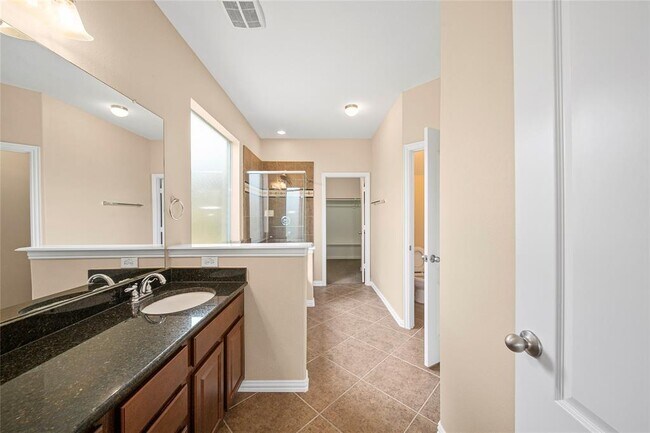 Building Photo - 6146 Sierra Springs Ln