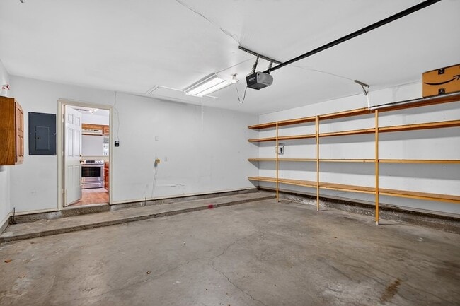 Building Photo - 1709 Castleford Rd