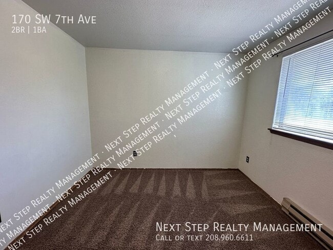 Building Photo - 170 SW 7th Ave